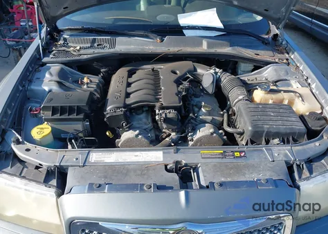 2006 Chrysler 300 Touring z USA, uszkodzony, nr VIN 2C3KA53G06H343492